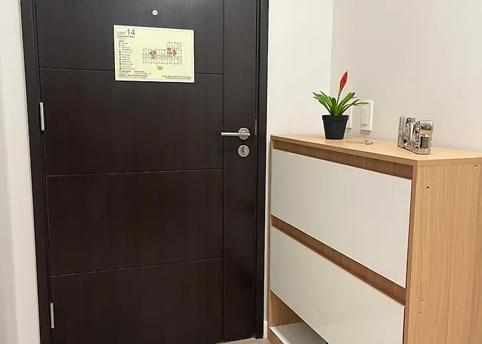 In It Park Near Business Hubs *